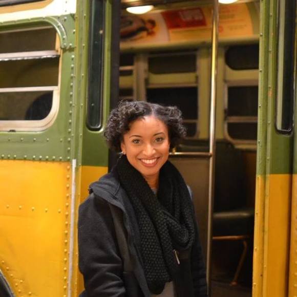 Meet your Posher, Seaira - Picture 1 of 1